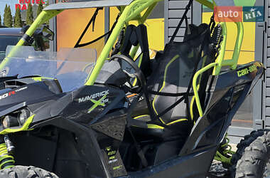 Мотовездеход BRP Can Am 2016 в 