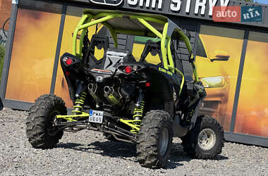Мотовездеход BRP Can Am 2016 в 