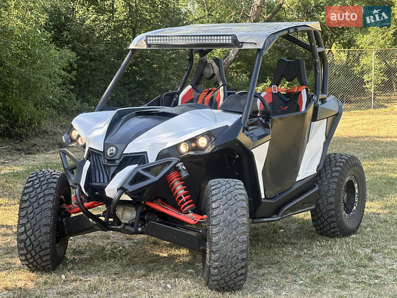 Квадроцикл спортивний BRP Can Am 2014 в 