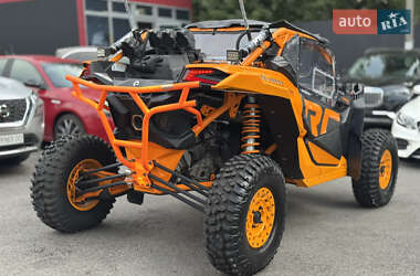 Мотовездеход BRP Can Am 2018 в 