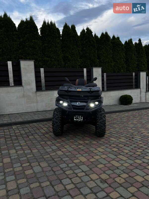 Квадроцикл спортивний BRP Can Am 2023 в 