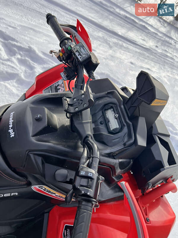 Квадроцикл  утилитарный BRP Can Am 2017 в Полтаве