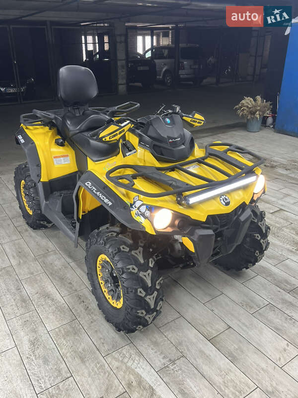 Квадроцикл спортивный BRP Can Am 2015 в Ровно