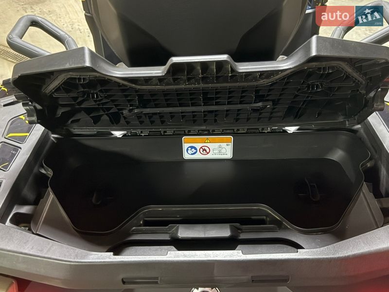 Квадроцикл  утилитарный BRP Can Am 2025 в Черновцах