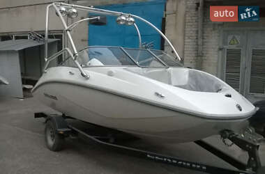 Катер BRP Challenger 2008 в 