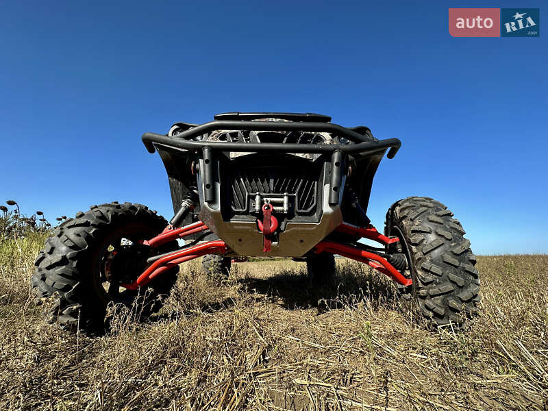 Мотовездеход BRP Commander 2012 в Кобеляках фото 4 Мотовездеход BRP Commander 2012 в Кобеляках