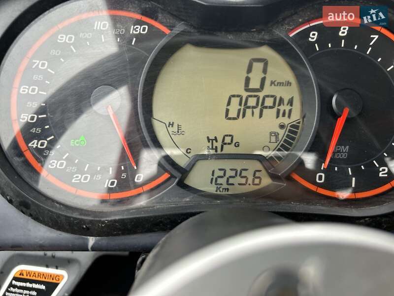 Квадроцикл утилитарный BRP Commander 2017 в Труханове фото 19 Квадроцикл утилитарный BRP Commander 2017 в Труханове