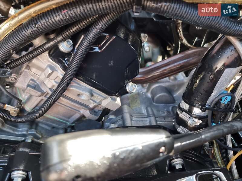 Квадроцикл утилітарний BRP Commander 2013 в Києві