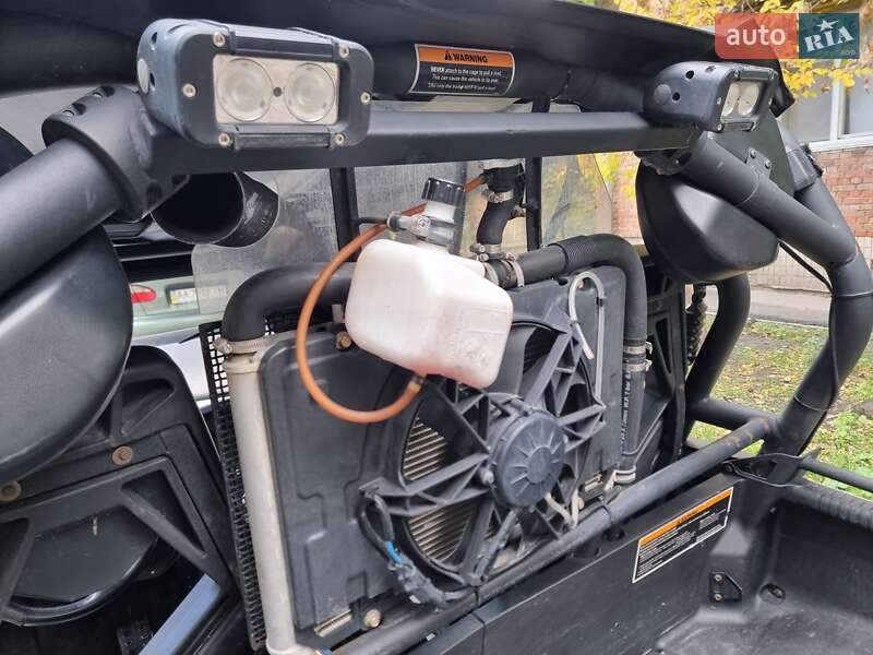 Квадроцикл утилітарний BRP Commander 2013 в Києві