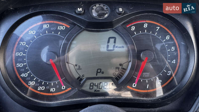 Квадроцикл  утилитарный BRP Commander 2012 в Яворове