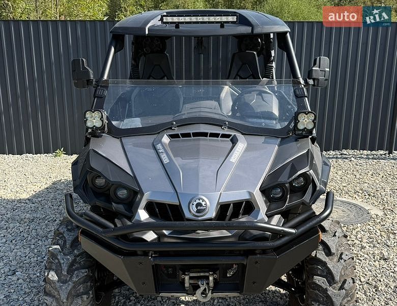 Мотовездеход BRP Commander 2012 в Ворохте фото Мотовездеход BRP Commander 2012 в Ворохте