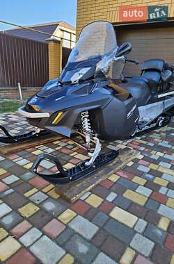 Снігоходи для полювання та рибалки BRP Expedition 2015 в Павлограді