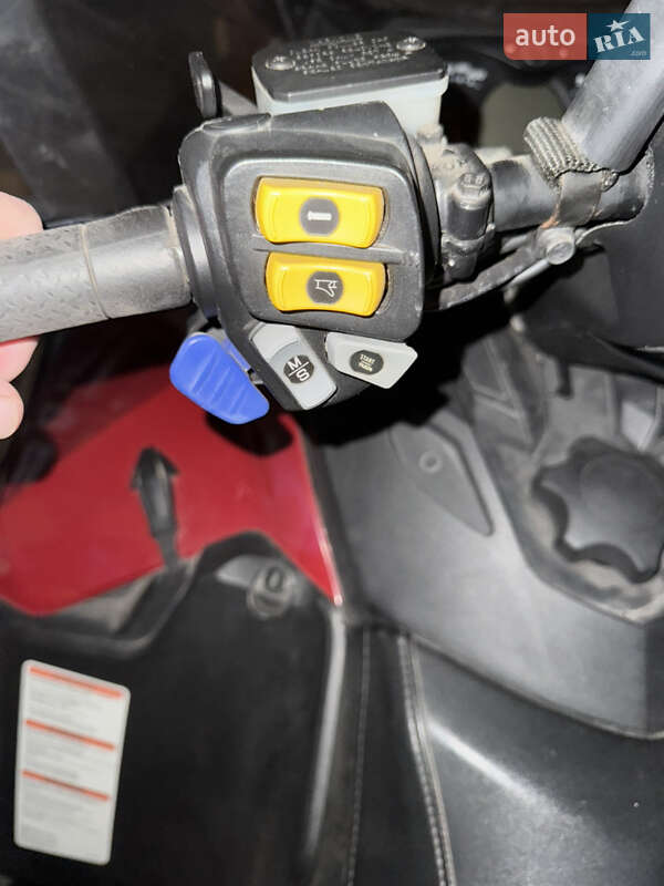 Снегоходы для охоты и рыбалки BRP Expedition 2011 в Лохвице