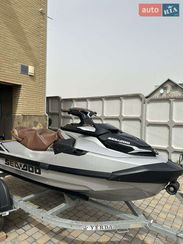 Гідроцикл туристичний BRP GTX 2019 в Дніпрі