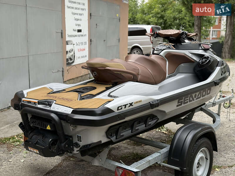 Гідроцикл туристичний BRP GTX 2018 в Хмельницькому