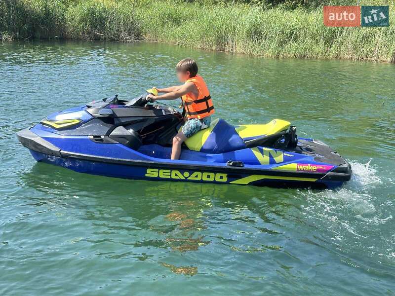 Гидроцикл спортивный BRP GTX 2021 в Стрые