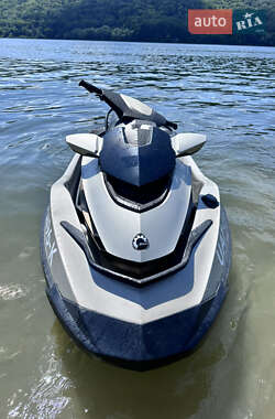 Гидроцикл туристический BRP GTX 2014 в 