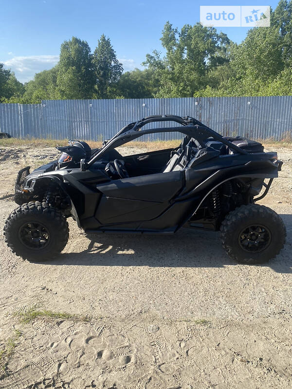 Квадроцикл спортивный BRP Maverick X3 2017 в Киеве