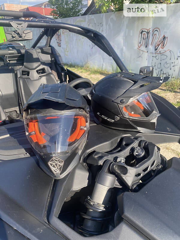 Квадроцикл спортивный BRP Maverick X3 2017 в Киеве