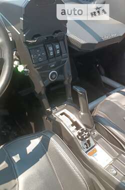 Мотовездеход BRP Maverick X3 2020 в 
