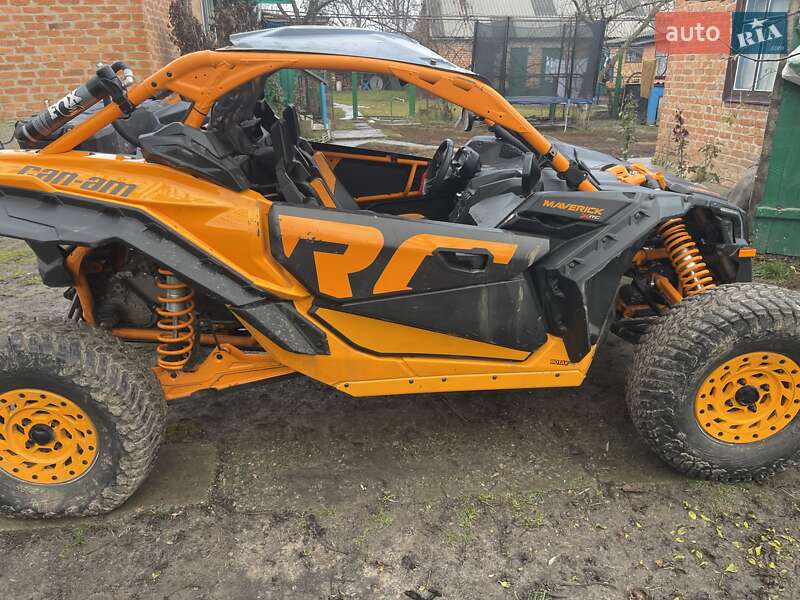 Квадроцикл спортивный BRP Maverick X3 2020 в Киеве фото 10 Квадроцикл спортивный BRP Maverick X3 2020 в Киеве