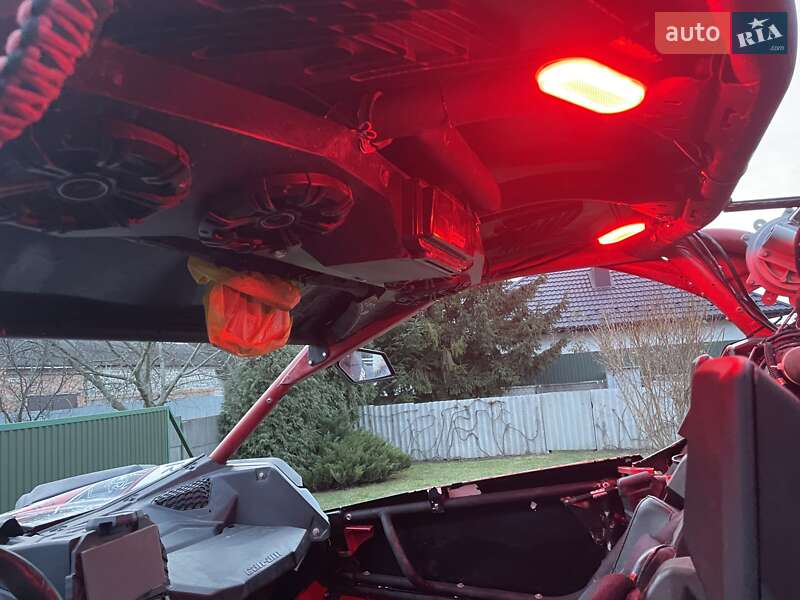 Квадроцикл спортивный BRP Maverick X3 2017 в Сокале