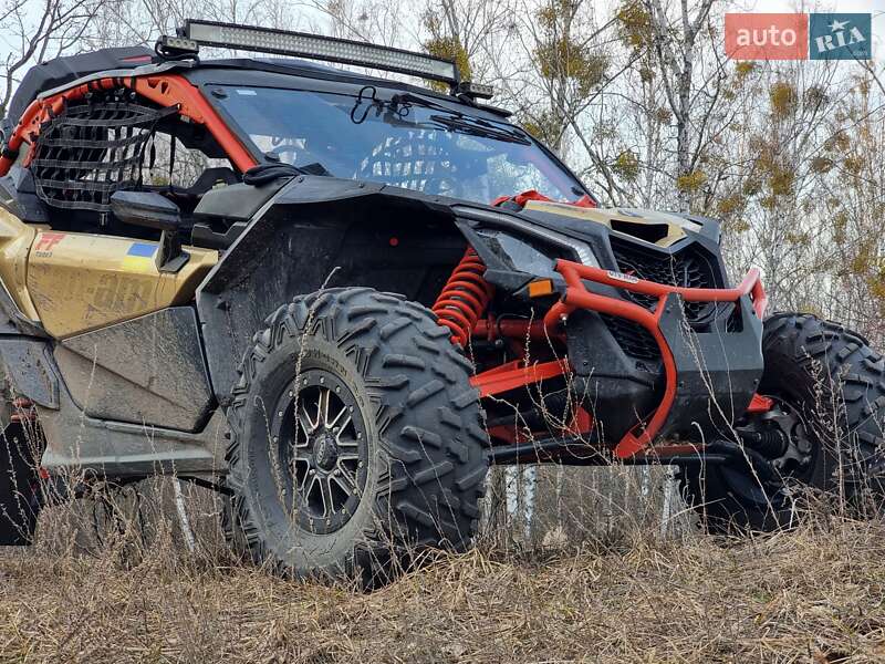 Квадроцикл  утилитарный BRP Maverick X3 2017 в 