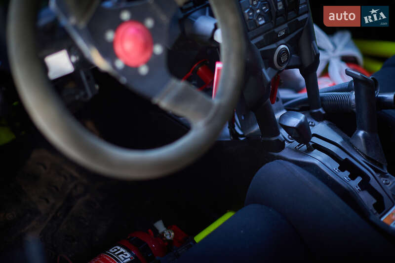 Мотовездеход BRP Maverick X3 2020 в Киеве фото 47 Мотовездеход BRP Maverick X3 2020 в Киеве