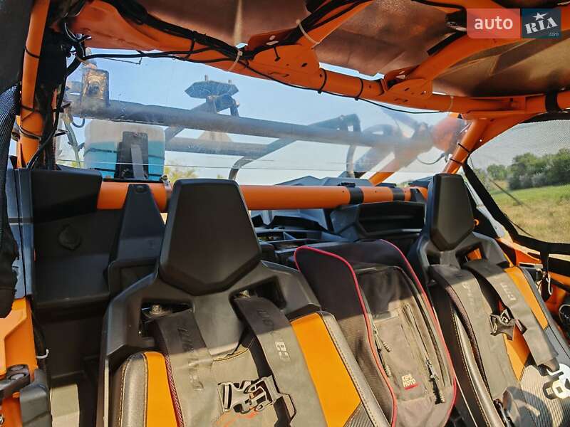 Квадроцикл  утилитарный BRP Maverick X3 2020 в Запорожье