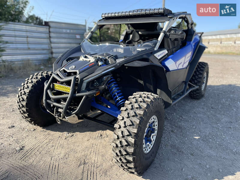 Мотовездеход BRP Maverick X3 2022 в 