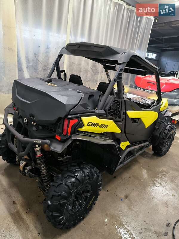 Мотовездеход BRP Maverick 2018 в Львове