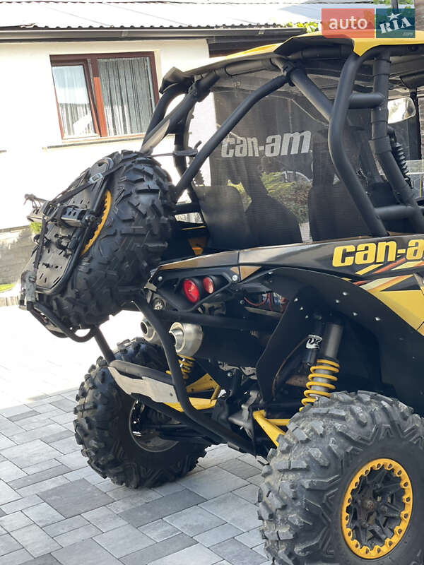 Квадроцикл  утилитарный BRP Maverick 2016 в Виноградове