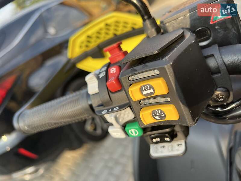 Квадроцикл  утилитарный BRP Outlander 2020 в Львове