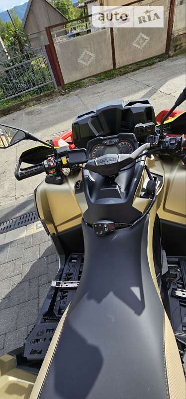 Квадроцикл спортивний BRP Outlander 2012 в Тячеві