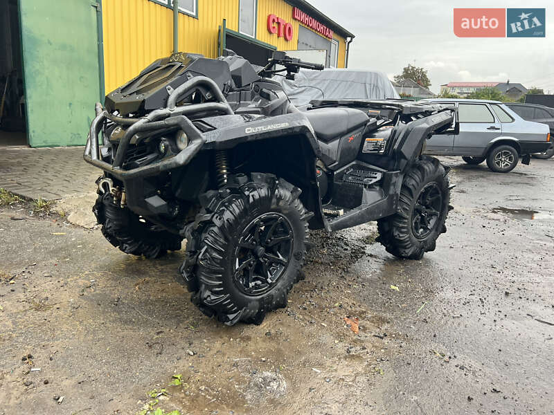 BRP Outlander 2020
