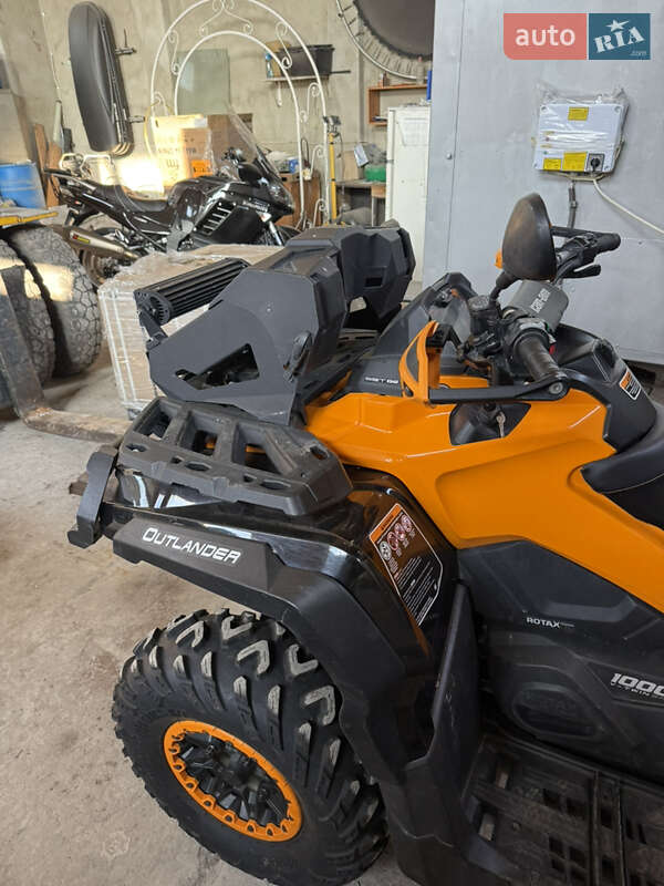 Квадроцикл утилітарний BRP Outlander 2015 в Буську