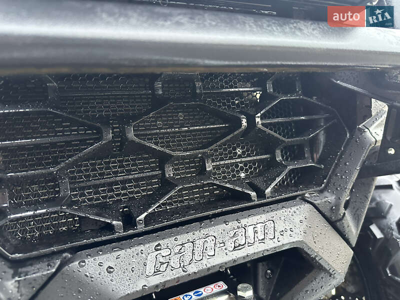 Квадроцикл  утилитарный BRP Outlander 2025 в Ивано-Франковске