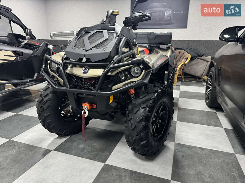 Квадроцикл  утилитарный BRP Outlander 2021 в Киеве