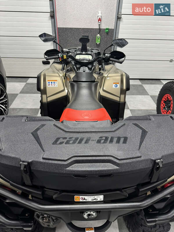 Квадроцикл  утилитарный BRP Outlander 2021 в Киеве