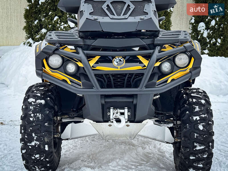 Квадроцикл  утилитарный BRP Outlander 2016 в Ужгороде