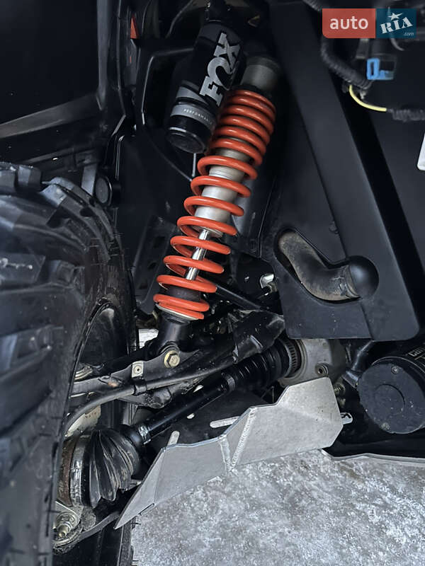 Квадроцикл  утилитарный BRP Outlander 2021 в Львове