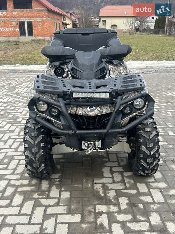 BRP Outlander 2012