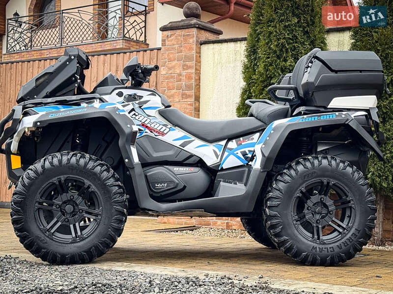 Квадроцикл утилітарний BRP Outlander 2017 в Ужгороді