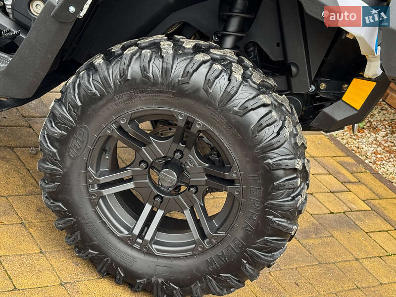 Квадроцикл утилітарний BRP Outlander 2017 в Ужгороді