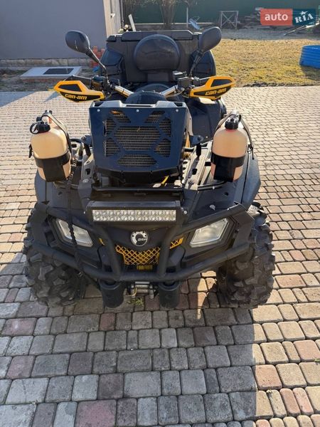 Мотовсюдиход BRP Outlander 2011 в Любомлі