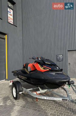 Гидроцикл спортивный BRP RXP-X 2020 в 