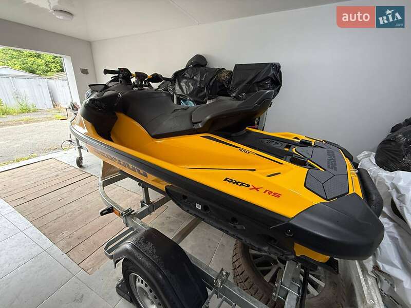 Гидроцикл туристический BRP RXP 2022 в Киеве
