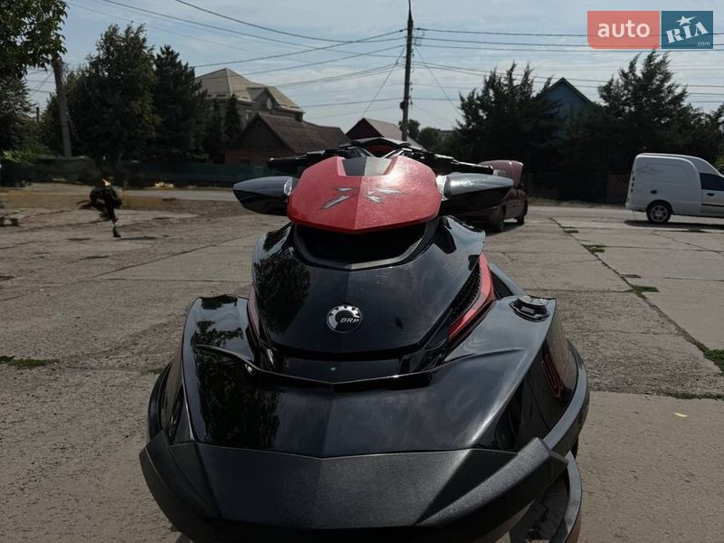 Гидроцикл спортивный BRP RXT-X 2011 в Кривом Роге фото 5 Гидроцикл спортивный BRP RXT-X 2011 в Кривом Роге