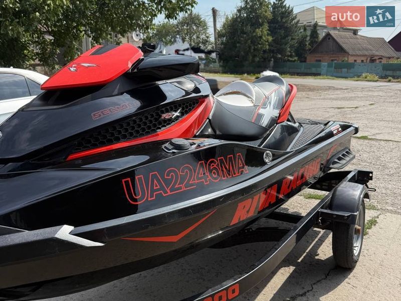 Гидроцикл спортивный BRP RXT-X 2011 в Кривом Роге фото Гидроцикл спортивный BRP RXT-X 2011 в Кривом Роге