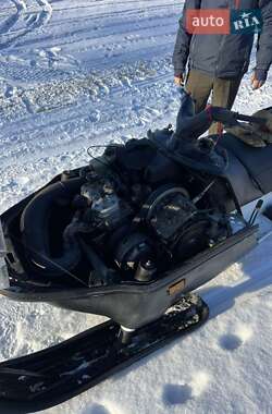Снігоходи для полювання та рибалки BRP Ski-Doo 2004 в 